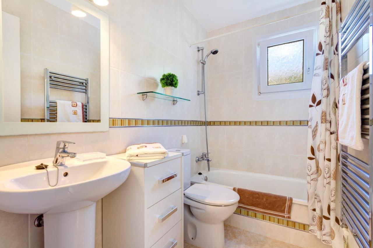 Cala En Porter  Villa Serena By Mauter Villas מראה חיצוני תמונה